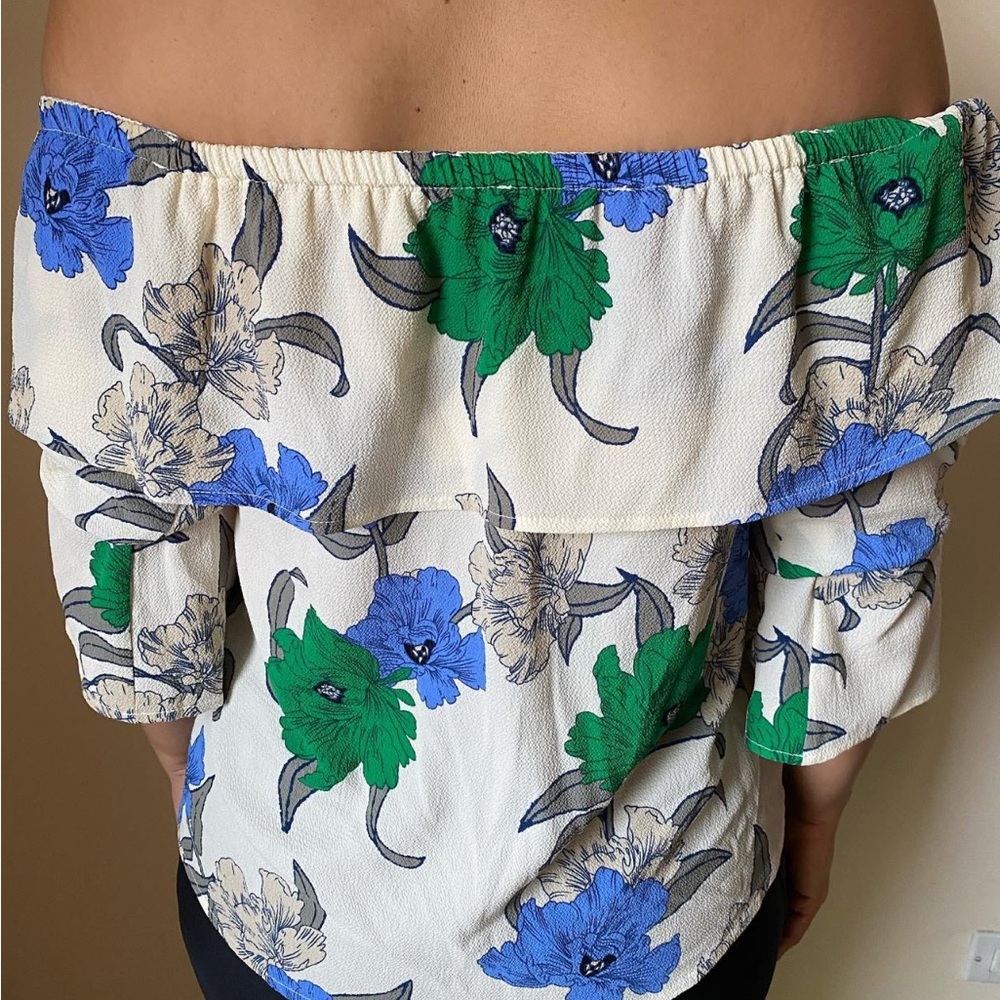 19 Cooper Blue and White Ruffled Off-Shoulder Blouse